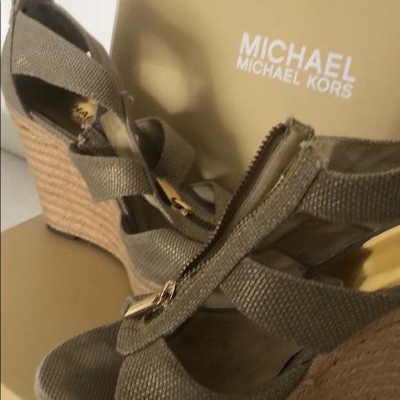 Wedges - Picture 2 of 5